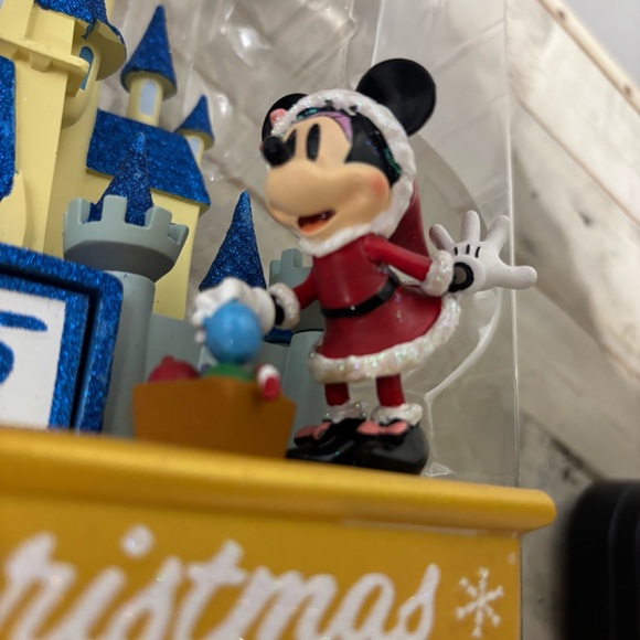 NIB❤️Disney Christmas Mickey & Minnie Countdown Calendar - Picture 5 of 6